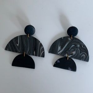 NWOT Chic Black Statement Earrings